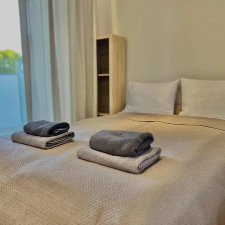 4summer Golden Hour Parking *