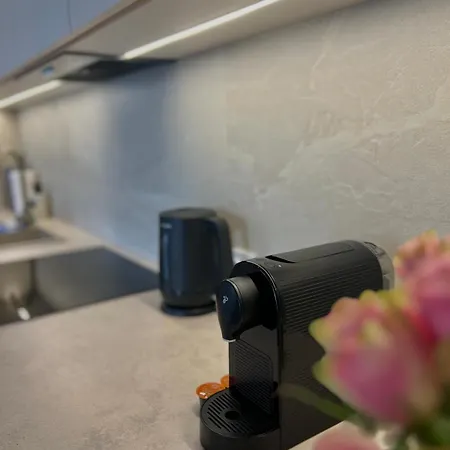 Apartment 4summer Golden Hour Parking *